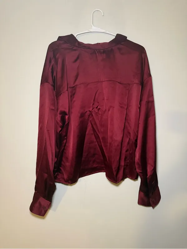 NWT LOFT Burgundy Satin Button Front Blouse Women XL Long Sleeve - Image 7