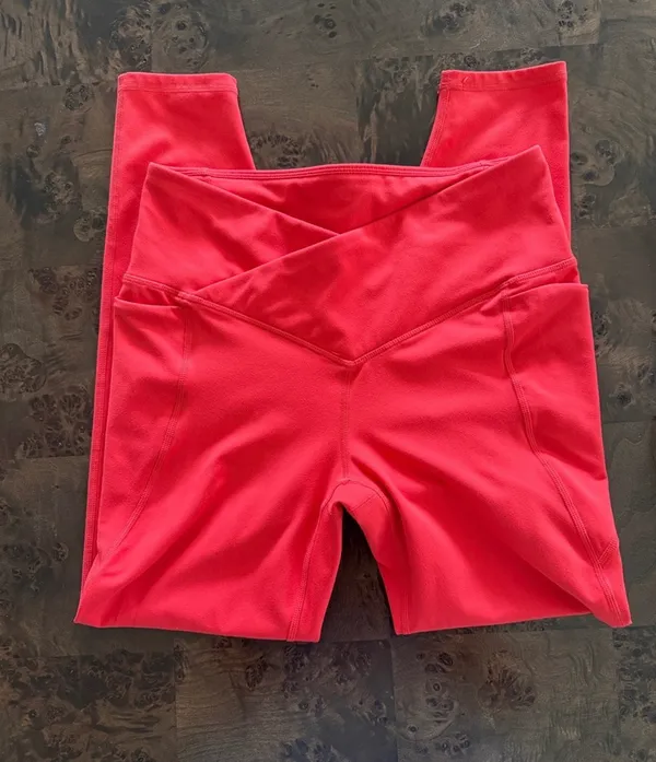 Fabletics Pure Luxe Set Bra Leggings - Image 3