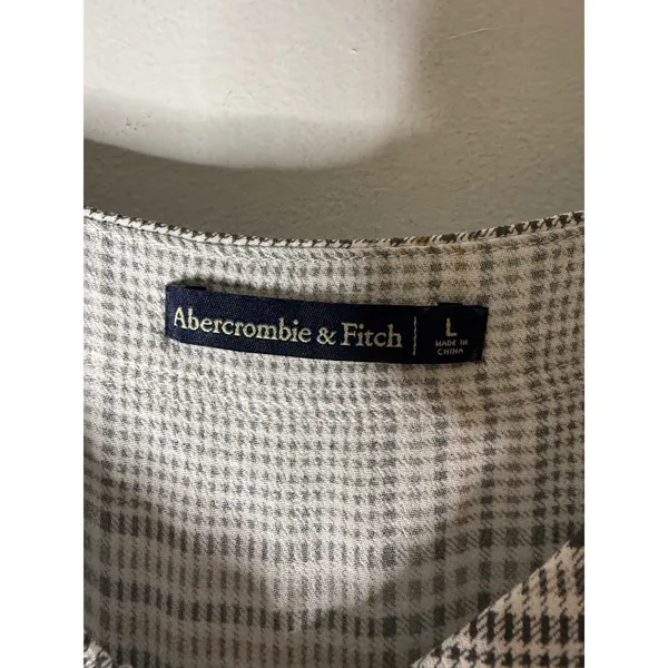Abercrombie & Fitch Plaid Button Front Camisole Top Grey Tan Large Viscose Camis - Image 3