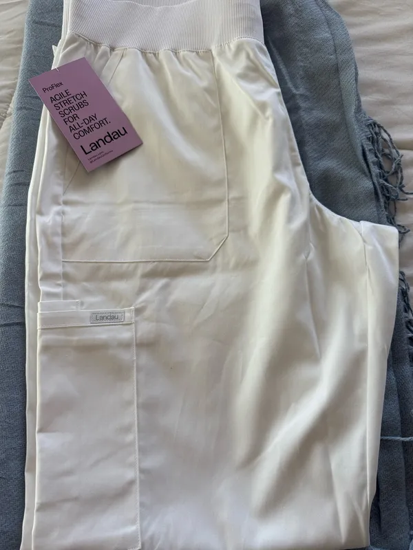 NWT Landau Proflex Women’s Tailored Fit Straight-Leg 5-Pocket Stretch Cargo Scrub Pants with Drawstring - Image 6