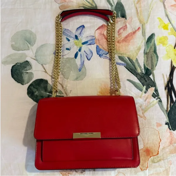 Michael Kors Red Shoulder Bag with Gold Chain - Image 3