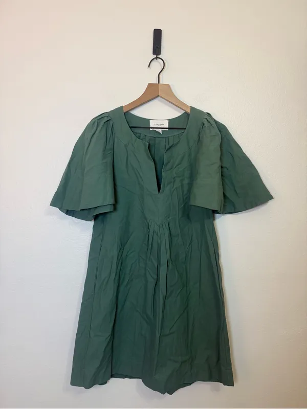 Pomander Place Tuckernuck Women's Finley Green Flutter Sleeve Dress - Image 2