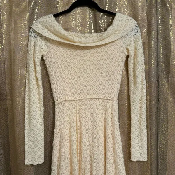 Urban Outfitters Yaya Ivory Soft Off The Shoulder Boho Dress XS NWOT - Image 6