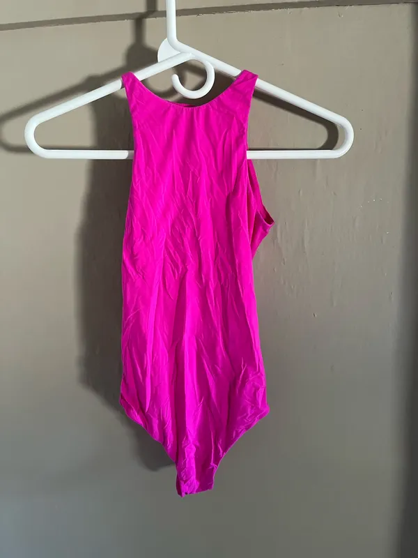 SKIMS Hot Pink Bodysuit - Image 2