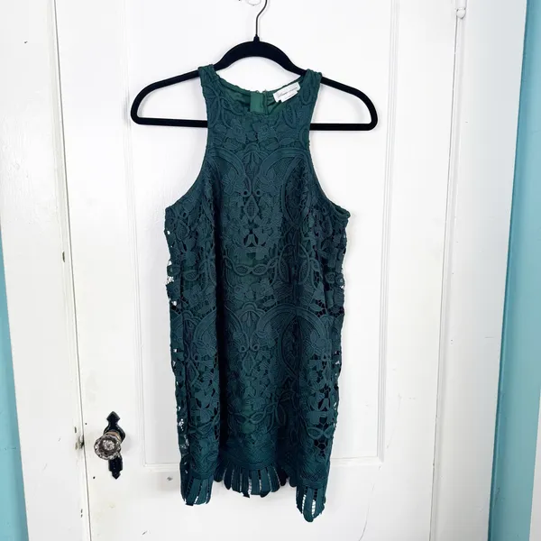 Lovers & Friends x Revolve Caspian Shift Dress Hunter Green Lace Racerback XS - Image 4