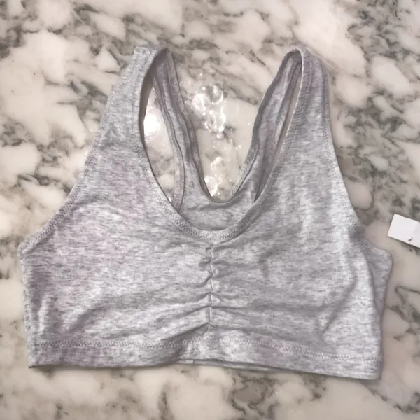 NWT Grey V-Neck Ruched Racerback Sports Bra Medium Athletic Stretch Yoga Gym - Image 2