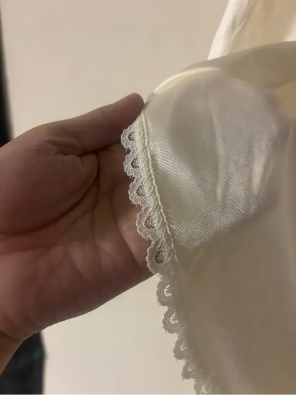 Vintage Warner’s Half Slip Skirt Cream White Lace Trim Size M - Image 2