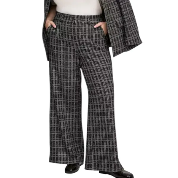Size 16: Torrid Pull-On Wide Leg Boucle High Rise Pant - Image 2