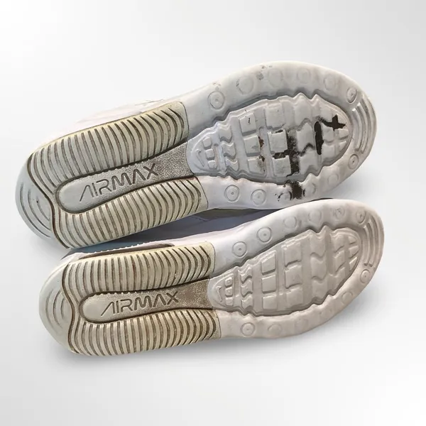 Nike Air Max Bolt Running Shoes - Image 6