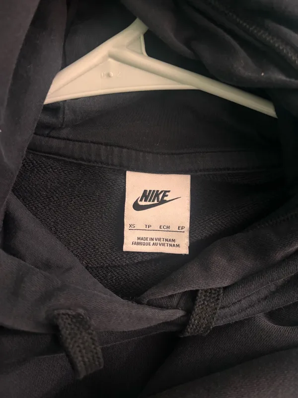 Nike Women’s Pullover Hoodie - Image 3