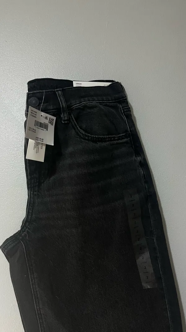 American Eagle Jeans  - Image 3