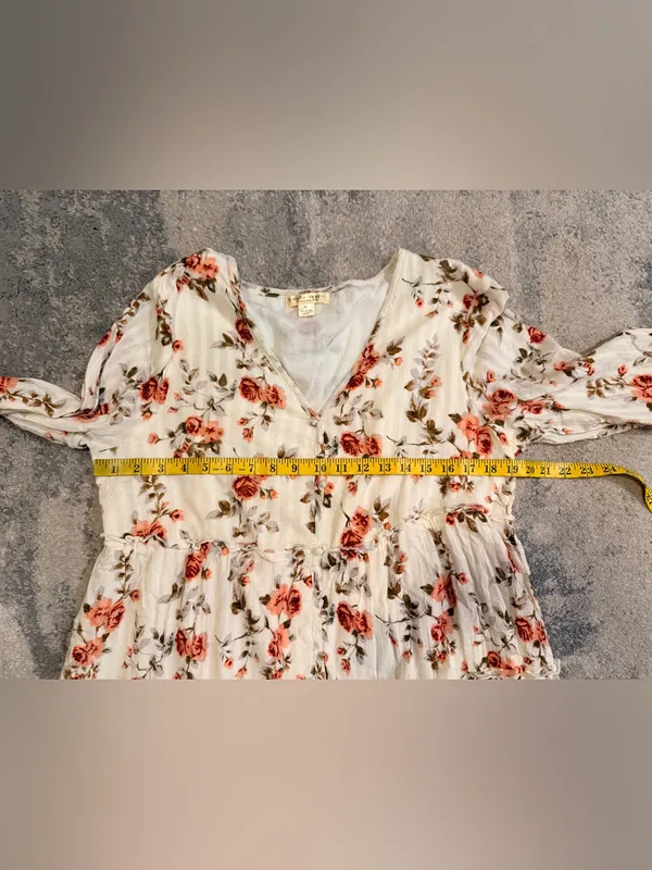 Studio West Tiered V-Neck Women's Dress in Cream with Orange Rose Print - Image 5