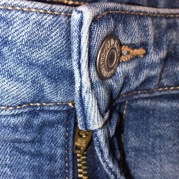Old navy higher high rise flare jeans size 10 - Image 3