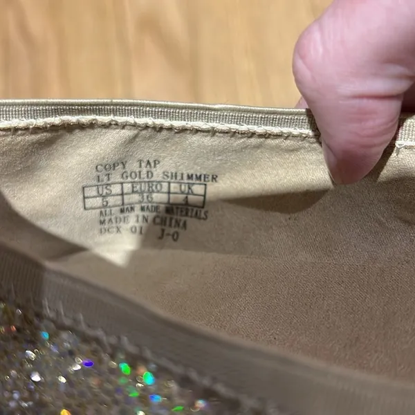Kenneth Cole Reaction Women’s Gold Shimmer Glittery Ballet Flats Size 5 Shoes - Image 4