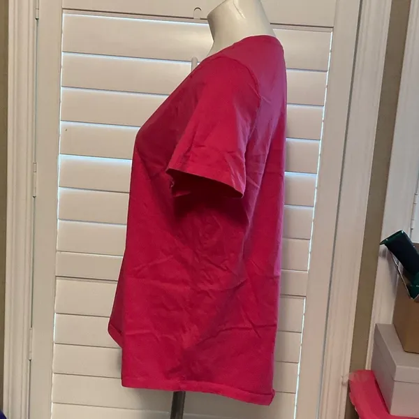 Amazon Essentials Hot Pink Short Sleeve Tee Size L - Image 4