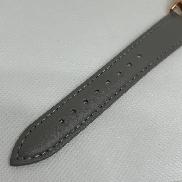 Monroe classic watch 36mm rose gold tone leather band like new running - Image 4