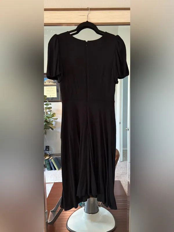 Loft Black Puff Short Sleeve Jersey Summer Dress size 2 - Image 3