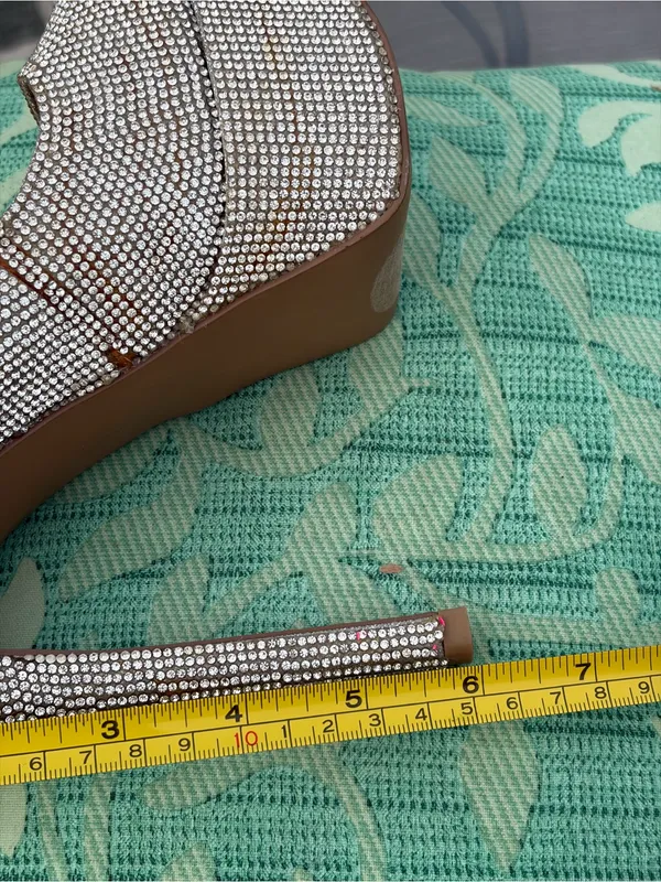 Steve Madden Silver Crystal Peep-Toe Platform Heels Sz 6 see pics for condition - Image 14