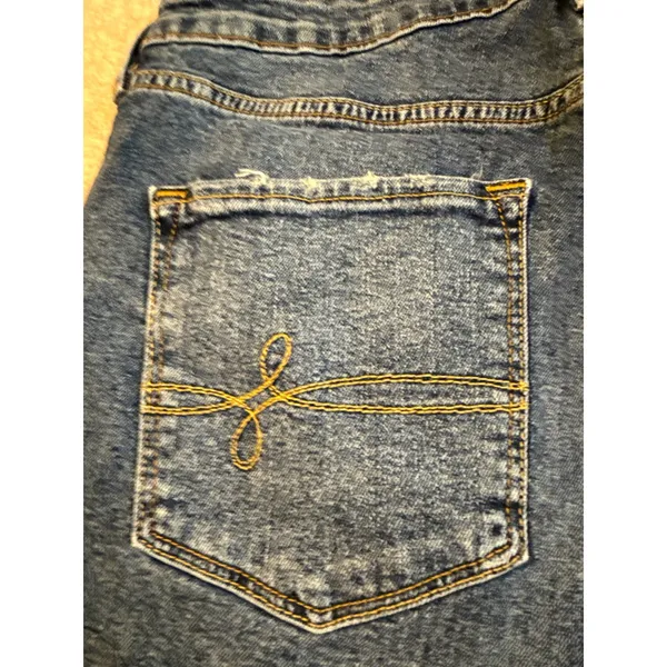 Denizen from Levis Womens High Rise Distressed Denim Shorts Medium Wash Blue - Image 7