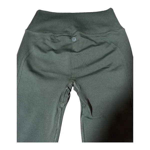 Lululemon Leggings Green Ribbed High Rise - Image 6