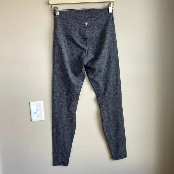 Lululemon full length gray heather compression leggings women's 8 secret‎ pocket - Image 4