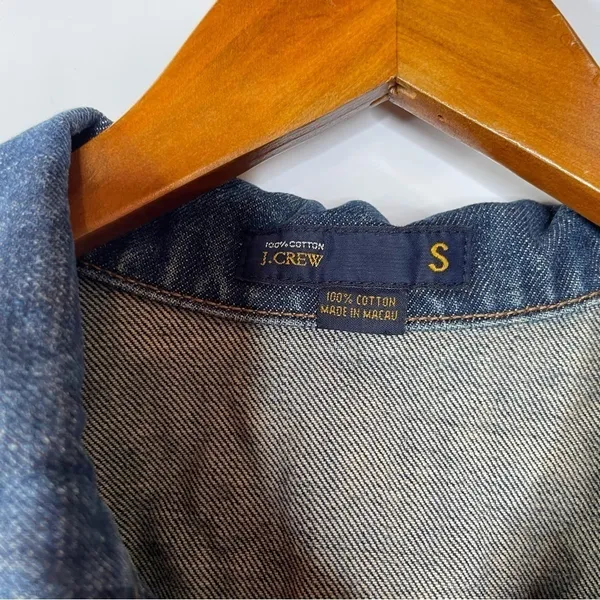 J. Crew Jean Jacket‎ Size Small - Image 3
