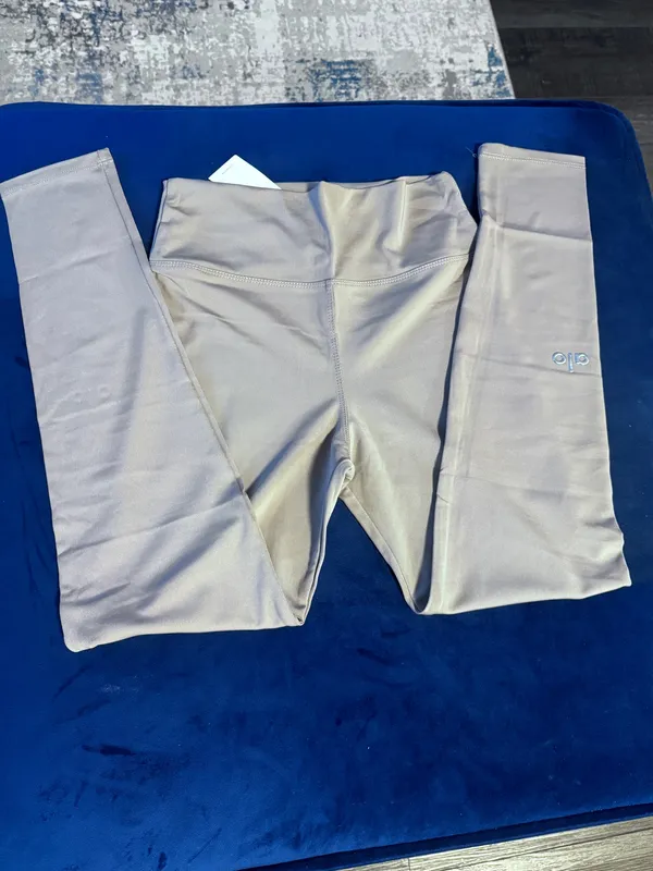 Alo Yoga High-Waisted Yoga Leggings - Image 4