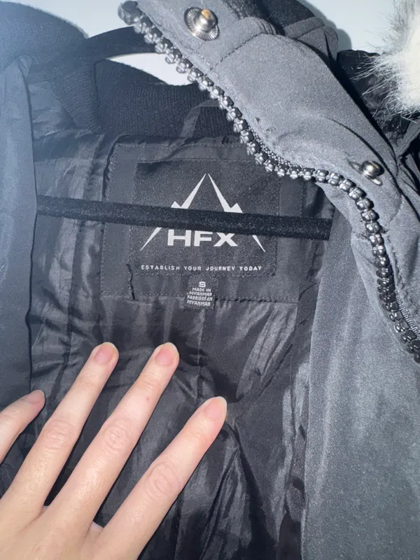 Women’s black HFX winter coat - Image 7