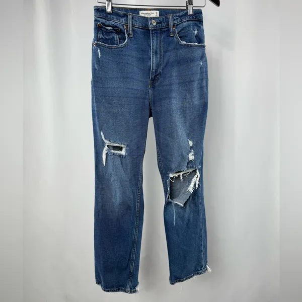 Abercrombie & Fitch Ultra High Rise Ankle Straight Jean in Blue Size 26 or 2‎ - Image 2