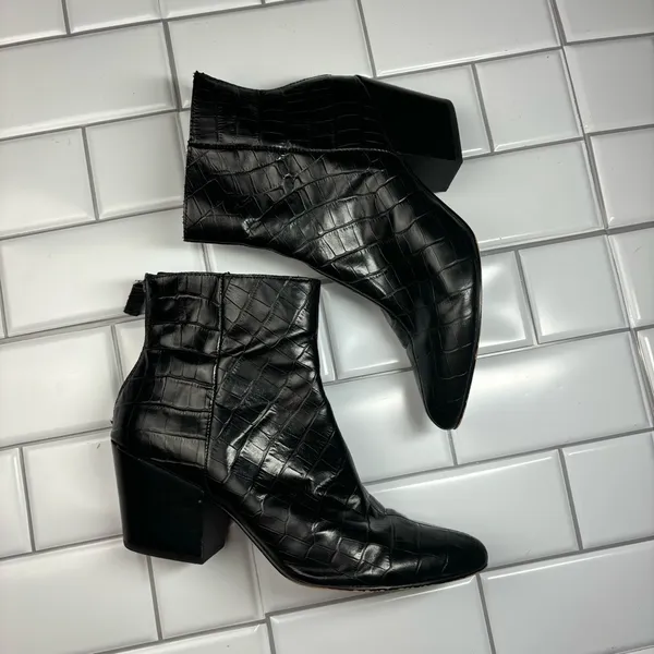 Dolce Vita Coltyn‎ Black Leather Rear Zip Bootie size 8 - Image 6