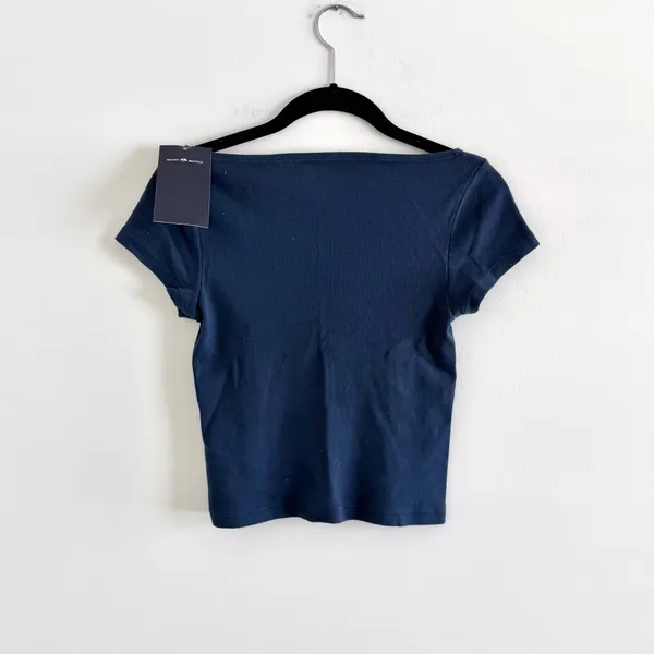 Brandy Melville Tshirt - Image 4