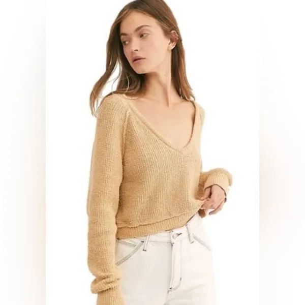 Free People V-Neck High Low Slouchy‎ Cropped Textured Knit Sweater Camel Size XS - Image 2