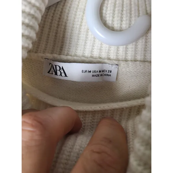 Zara Md Off White Cropped Turtleneck Ribbed Knit Sweater Minimalist Chic Neutral - Image 2