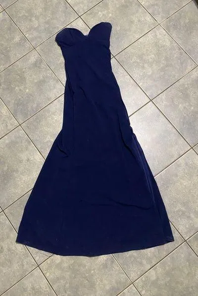 Strapless Mermaid Maxi Dress - Image 2