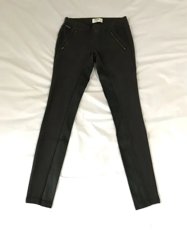 Grey Low Rise Thick Faux Suede Panel Leggings - Image 2