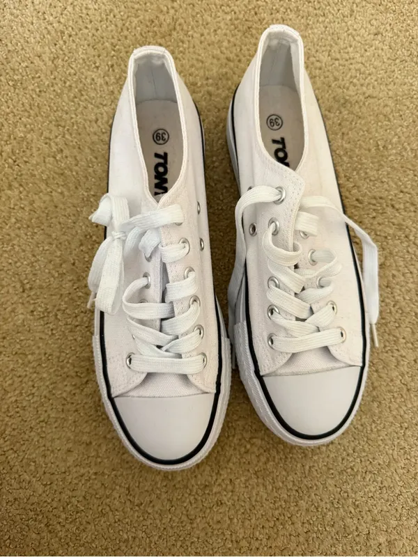 White Low - Image 2