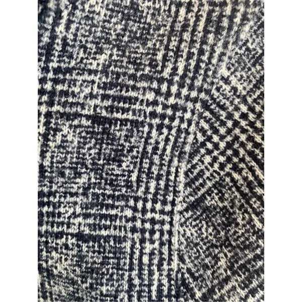 J crew navy and white plaid turtleneck size medium - Image 2
