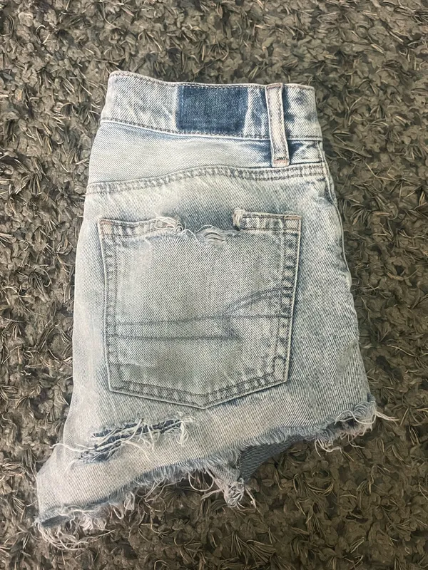American Eagle Shorts - Image 2