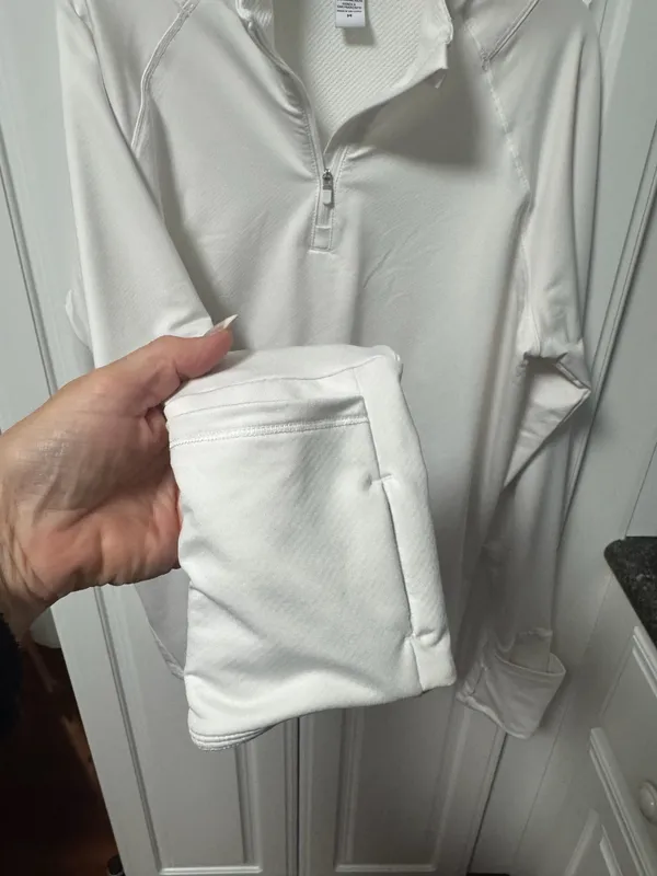 Athleta Medium Long Sleeve Top - Image 5