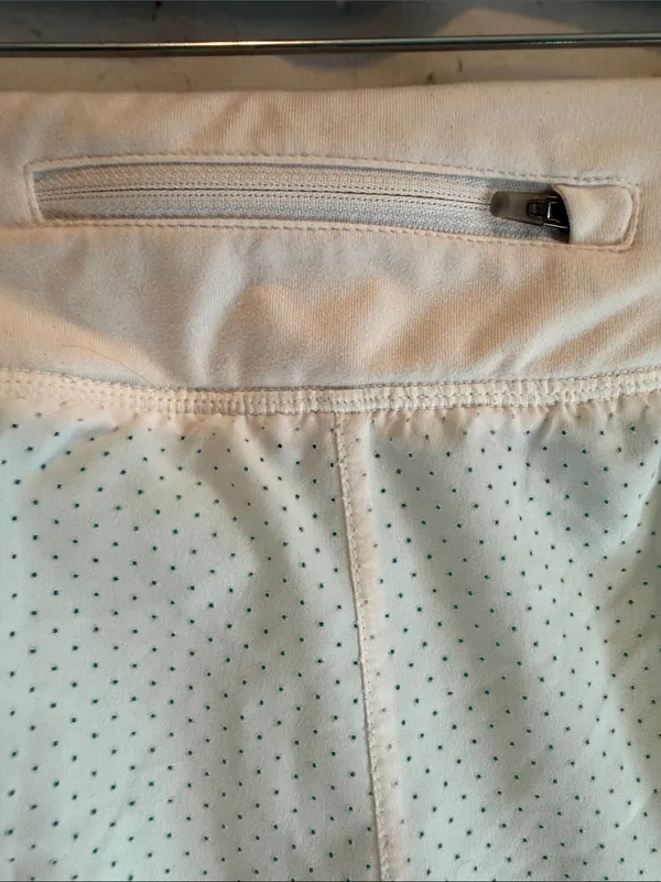 Nike Women's White Layered Running Shorts Teal shorts Liner Dri Fit zip pocket S - Image 6