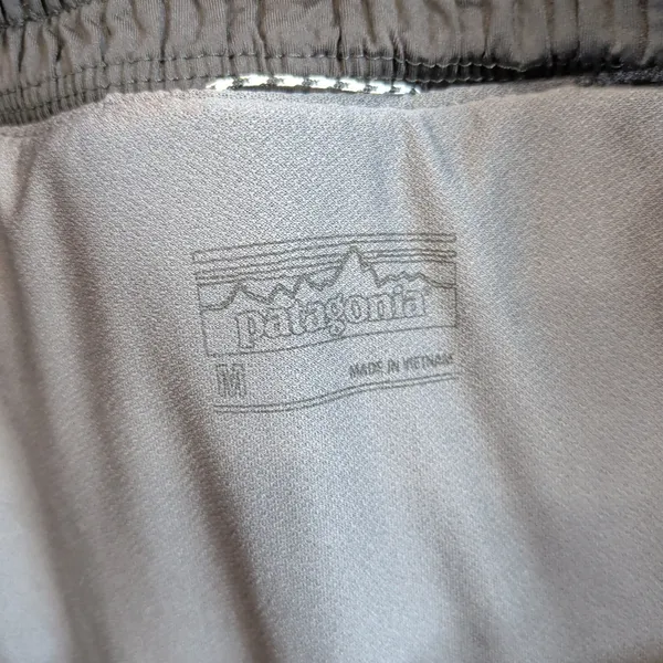 Patagonia Nine Trails Shorts 6" Running Black Womens Medium 57630 Liner Pocket - Image 4