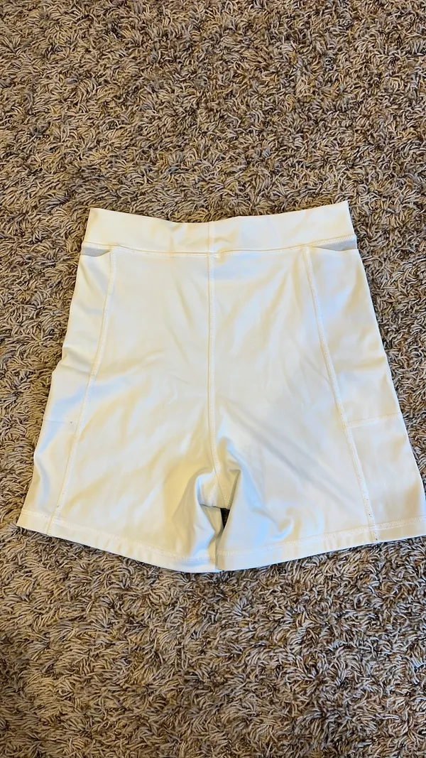 OFFLINE by Aerie high rise white biker shorts no front inseam, side pockets - Image 2