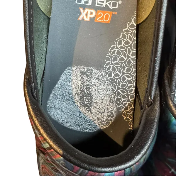 Dansko XP 2.0 Shoes Womens 6.5 Multicolor Patent Clogs Comfort Slip On Tie Dye - Image 4