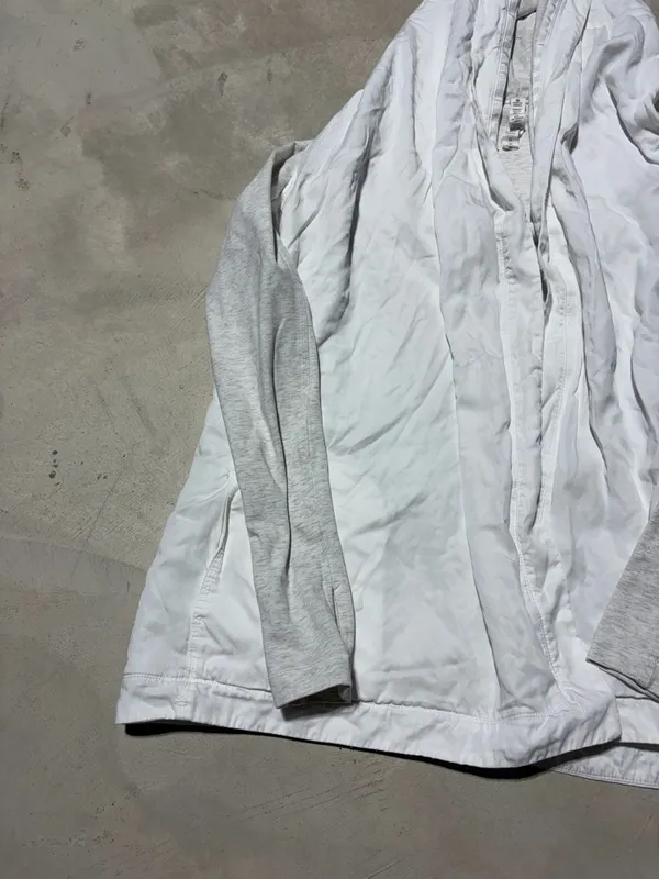 Lululemon Lightweight White Hooded cardigan m with Heather Gray/cream Sleeves 6 - Image 2