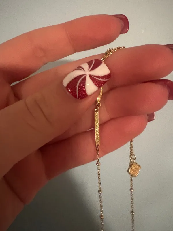 Kendra Scott Necklace - Image 3