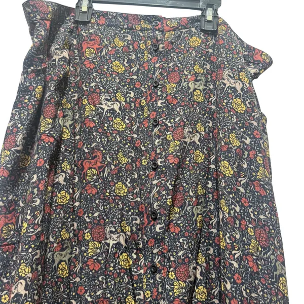 EQL by Kerrits Wild Horse Floral Button Front High Low Maxi Skirt Grey 1X NEW - Image 3