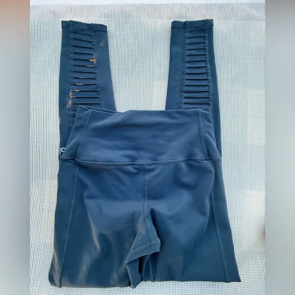 Alo Womens Leggings Small Size Blue Color - Image 3