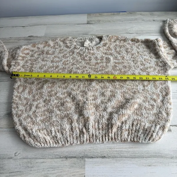 NWT Saltwater Luxe Animal Leopard Print Fuzzy Crew Neck Sweater XL Beige Tan‎ - Image 8