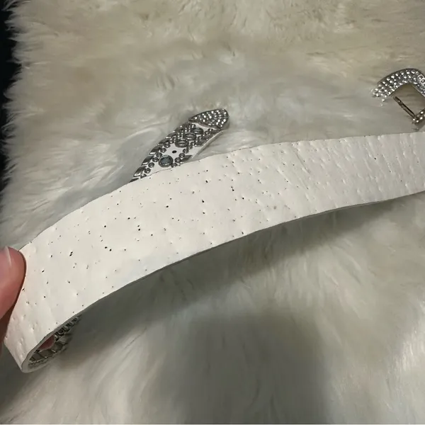 White Chunky Bedazzled Western Style Belt Small - Image 6