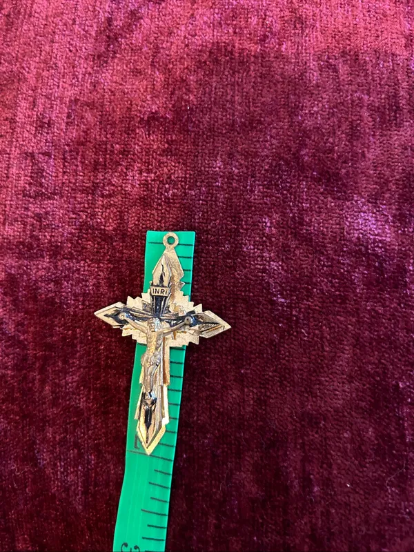 Vintage Crucifix Pendant (No Chain Included) in Brass Tone - Image 3